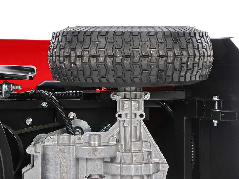 Cortadora de césped con asiento Geotech RM 75-610 C