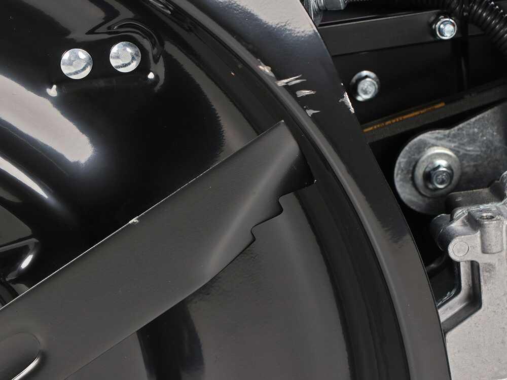 Cortadora de césped con asiento Geotech RM 75-610 C