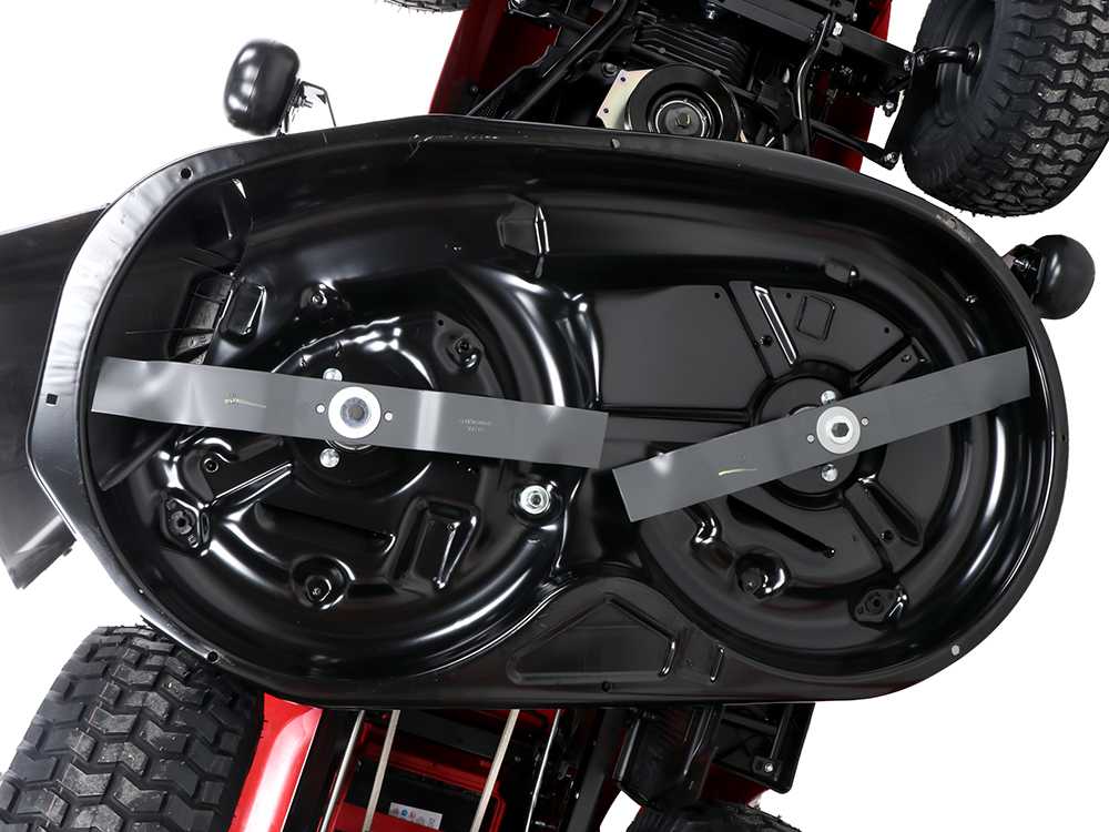 Cortadora de césped con asiento BRONCO 107T-S 
