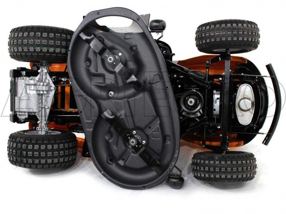 Cortacésped con asiento Stiga Tornado 398 M